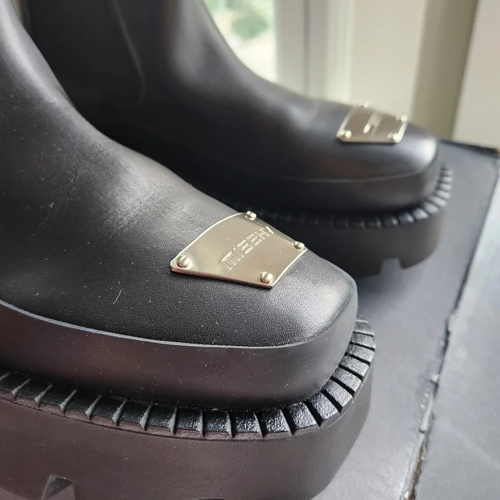 Misbhv Black 'The 2000' Chelsea Boots size 42 BNWB (no lid)